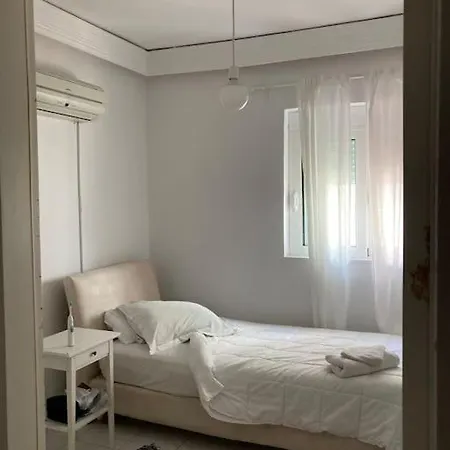 3 Bedrooms Beautiful Comfortable Apartment In Rodos Town Rhodes City Exterior photo