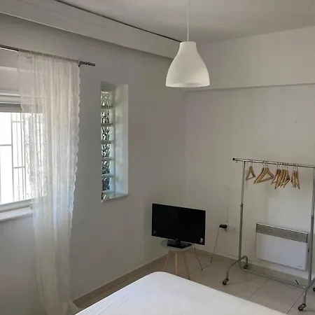 3 Bedrooms Beautiful Comfortable Apartment In Rodos Town Rhodes City Exterior photo